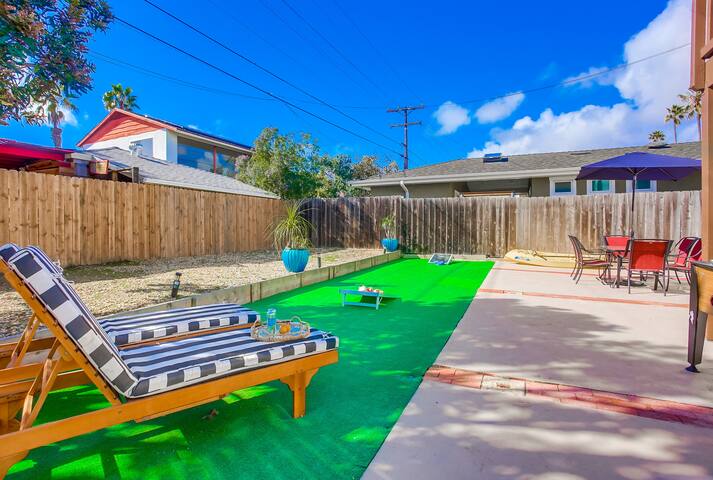 The Crown Jewel Villa with AC!Bikes,Kayak and SUP! gallery image 2