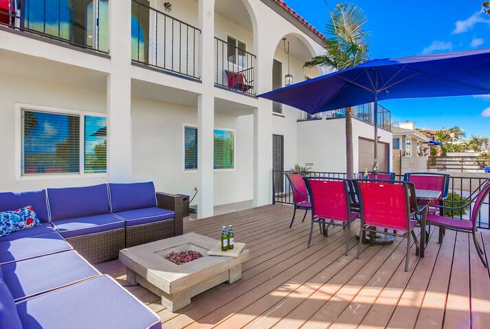 The Crown Jewel Villa with AC!Bikes,Kayak and SUP! gallery image 5