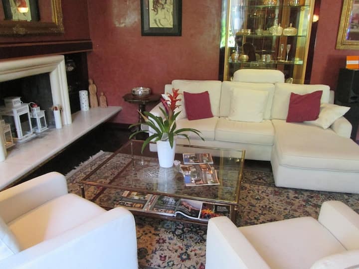 Villa Adriana Varese 14 + Posti Letto - Varese