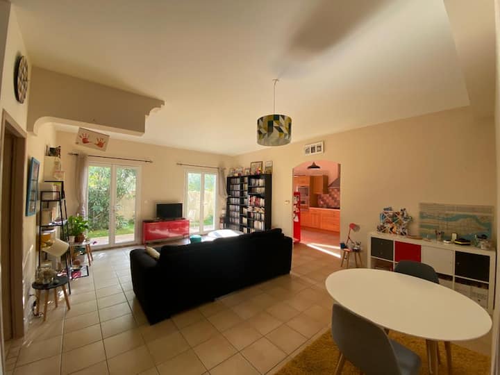 Appartement En Rez De Jardin Dans Residence Privé - Alès