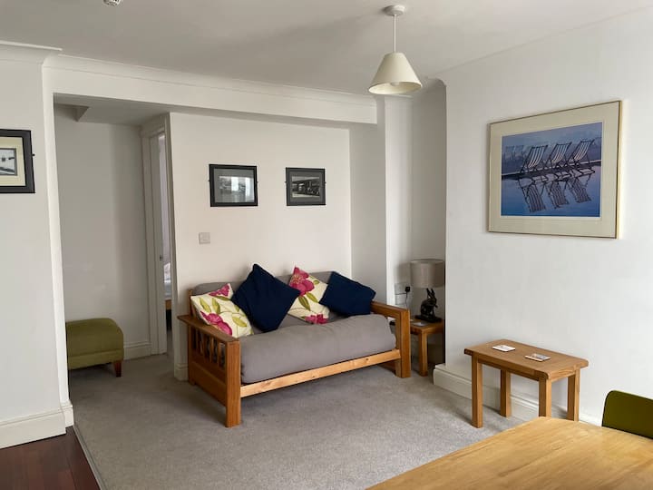 Delightful Small Flat, Close To Sea Front - Brighton and Hove