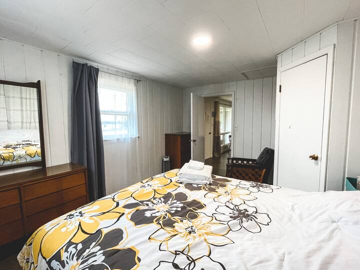 Cadillac Vacation Rentals Cottage and Cabin Rentals Airbnb