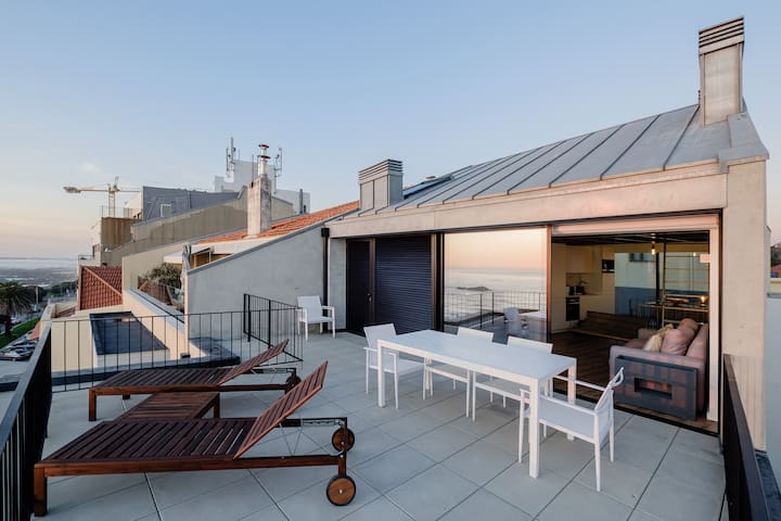 BOUTIQUE Rentals- ATTICO Luxury Design-Ocean views gallery image 4