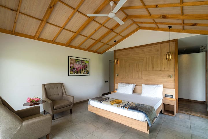 Villa in Sahibzada Ajit Singh Nagar · ★5.0 · 10 bedrooms · 10 beds · 11 baths