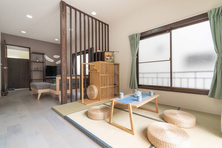 7 mins to yamanote Station on foot. 2 BR house. gallery image 5