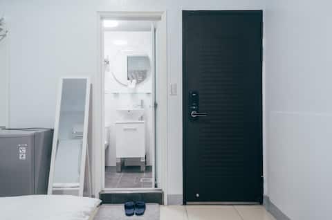 D Near Yunlin University of Science and Technology/near Douliu Night Market/quiet location/free trea