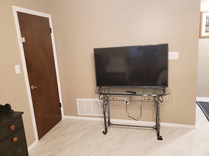 Ask us about our "Bonus Room" With a 55'' TV 