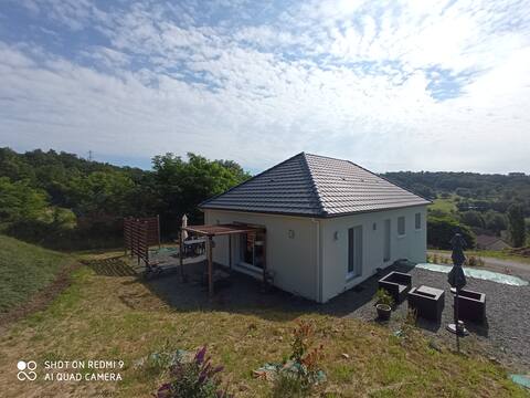 Masquénada 85m2 with 3 bedrooms + garage