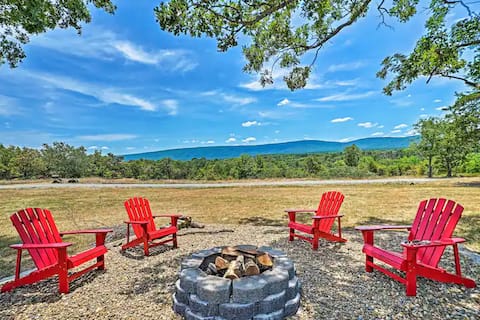 Luxury Getaway | Mountain/River Views, BBQ/Fishing