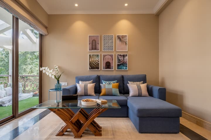 This is a Sofa-bed on the 1st floor Landing. Can be used by your 7th guest!