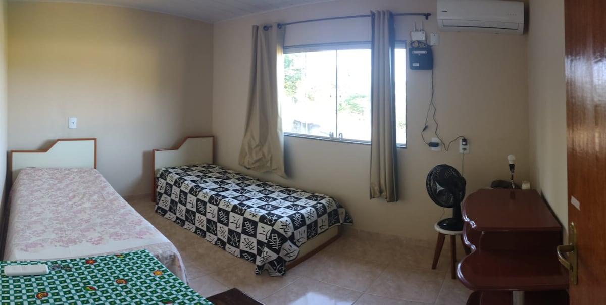 ห้องกลาง