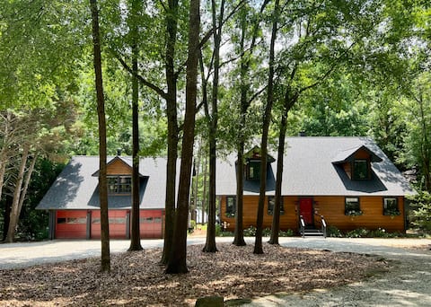 Cedarwood Lake House