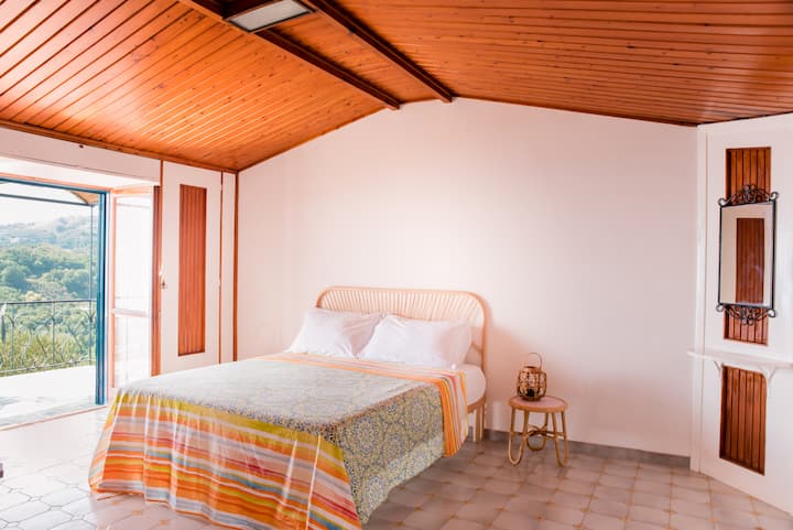 საძინებელი 2