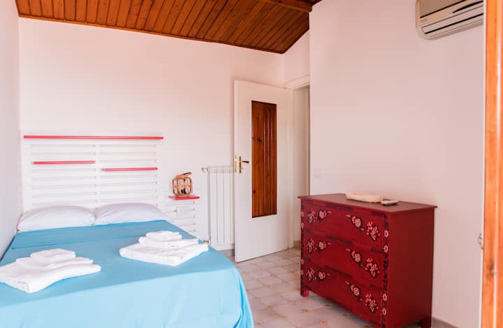 საძინებელი 1