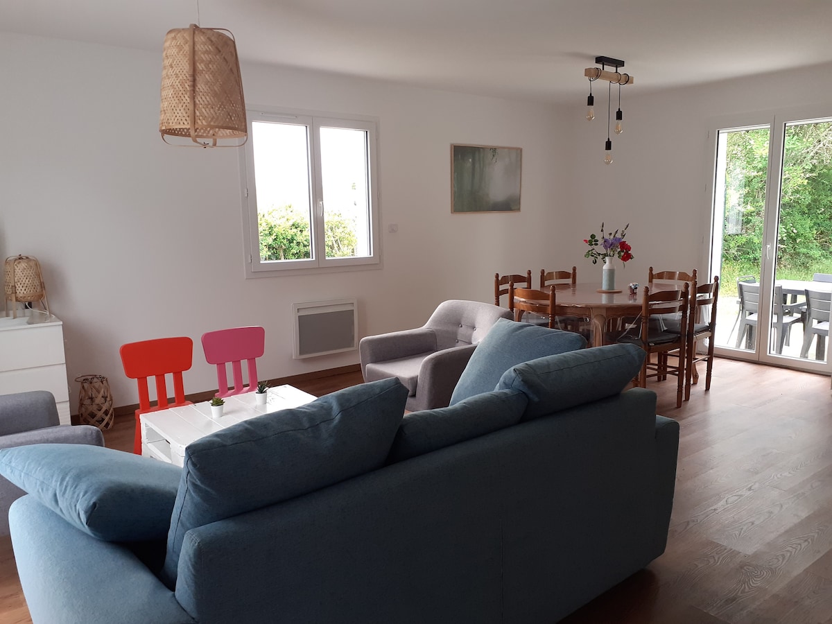 dhomë ndenjjeje dhomë ngrënieje prej 40 m2