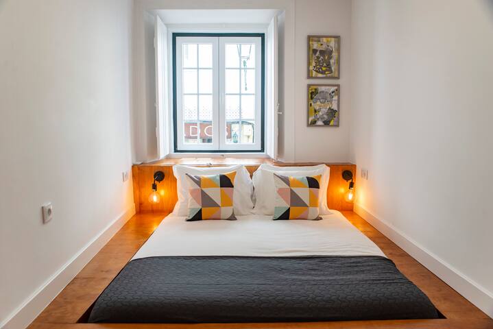 Serene Hideaway in Chiado gallery image 4