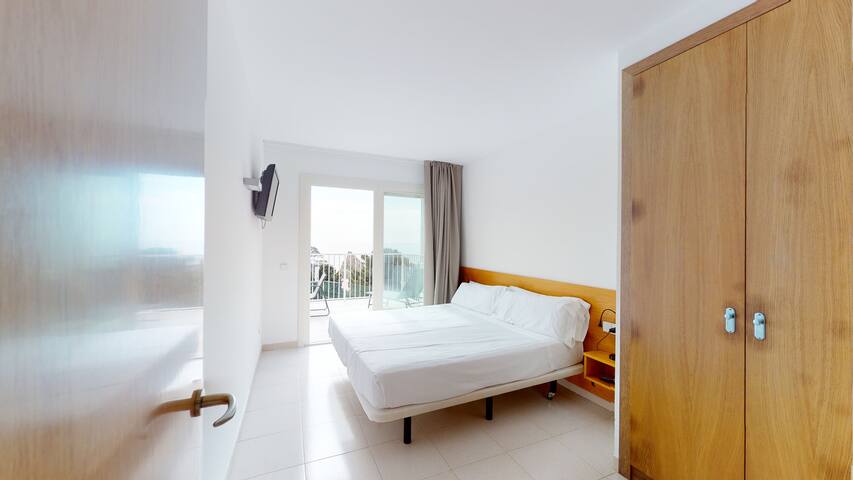 Villa Reymar, design & relax in front of the sea gallery image 4