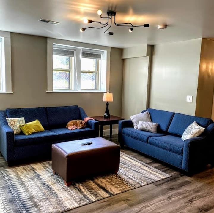 Cle Suites 3br/2ba | 5 Min Walk To Cle Clinic #2 - Cleveland, OH