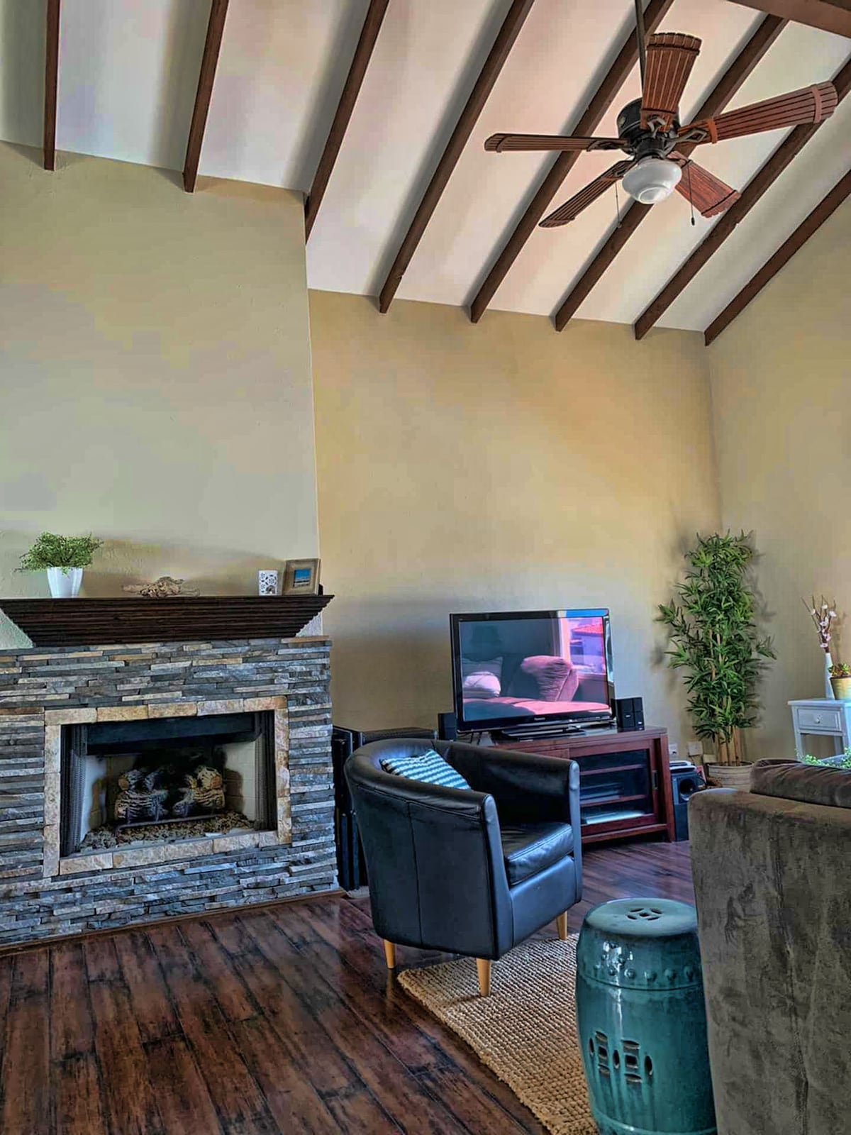 Top Airbnb: Spectacular Ocean & Sunset View Home @ Descanso en Primo Tapia