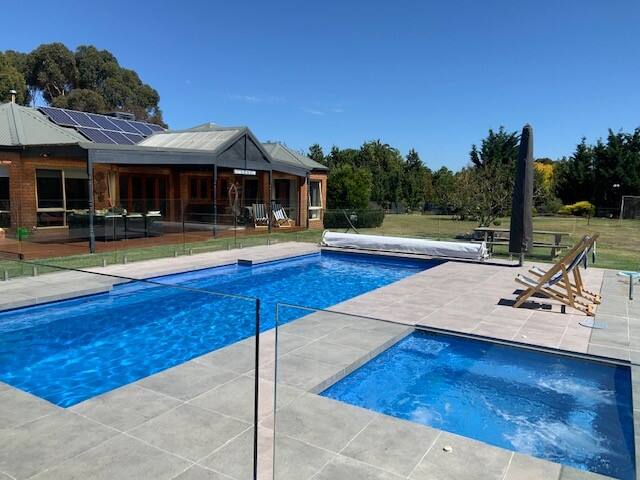 Heated Pool/Spa. Playground. Pet Friendly. Private gallery image 2