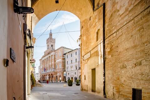 In the heart of Umbria, large quadruple apartment