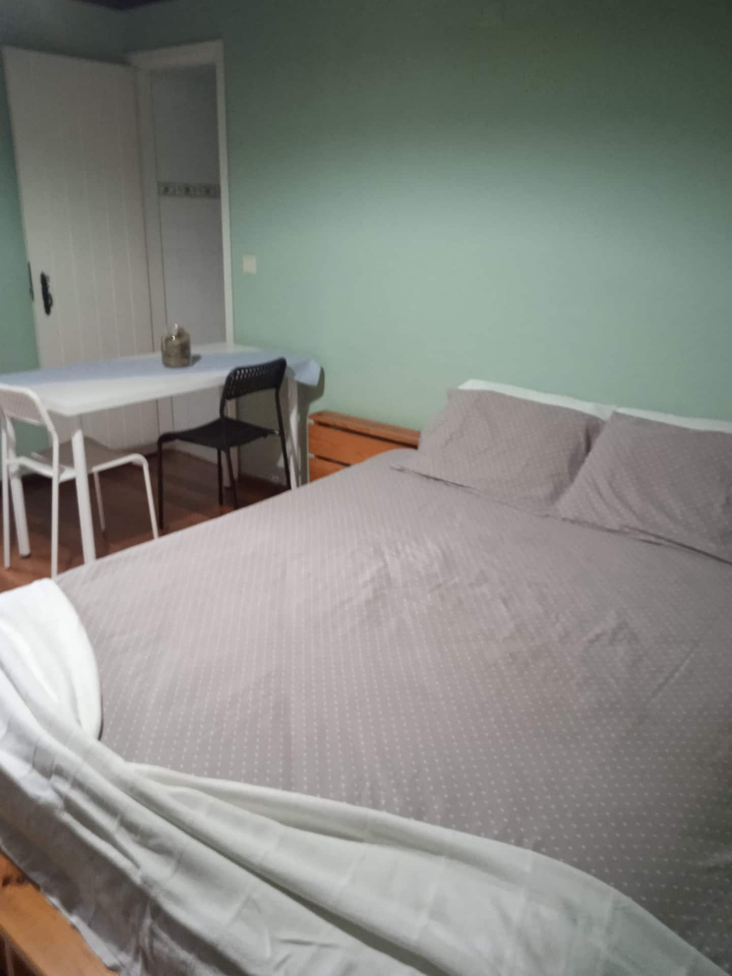 Apartamento 1 — Cama de casal