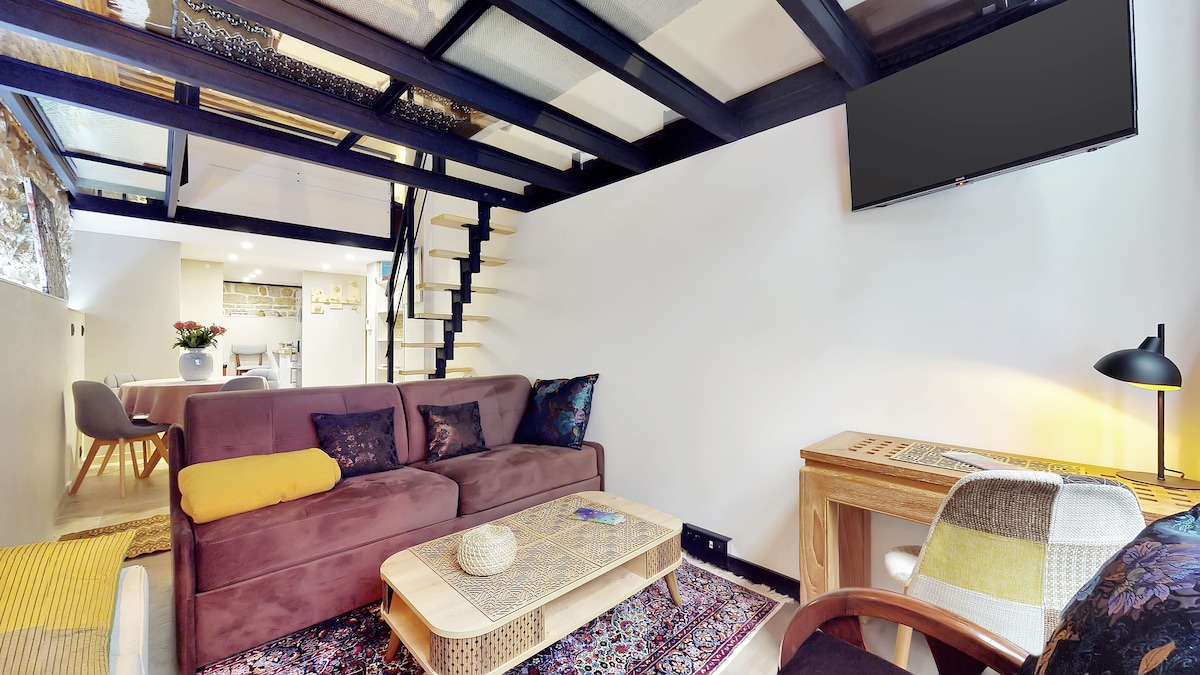 Top Airbnb: Nice Duplex in the heart of the Lyon 1er slopes à Lyon 1er Arrondissement
