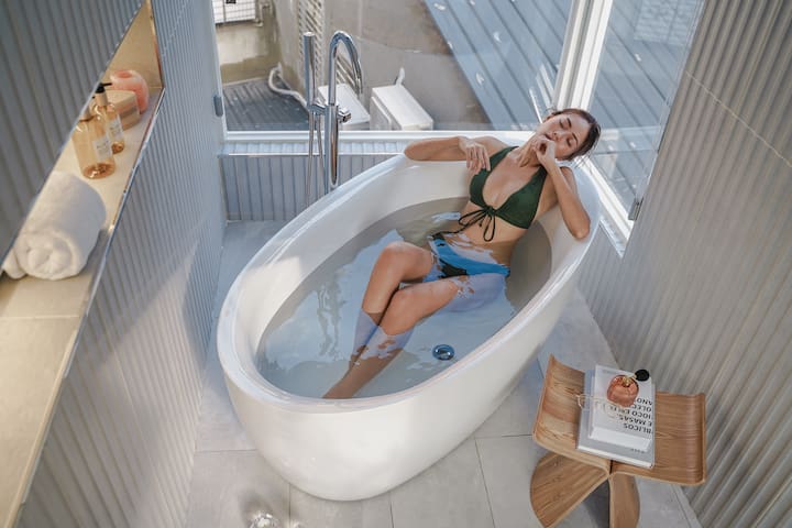 Villa.M/三層樓獨棟別墅/寧夏夜市3分鐘/捷運雙連站7分鐘/中山站9分鐘/頂級雙衛浴/浴缸 gallery image 3