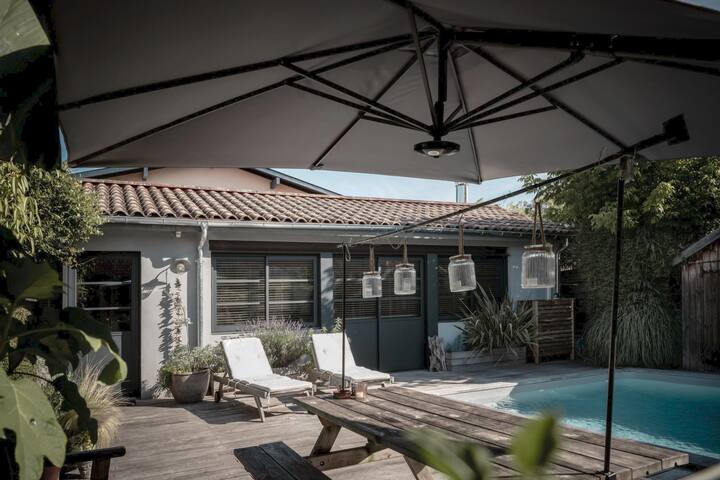 House with private pool in 15 min from citycenter gallery image 5