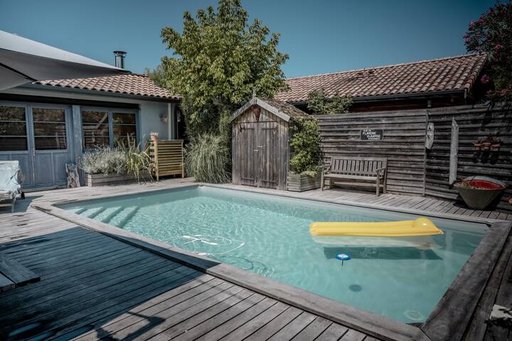 House with private pool in 15 min from citycenter gallery image 3