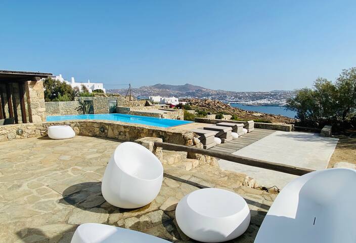 Largest Private Pool Villa in Mykonos | Alessandra gallery image 4
