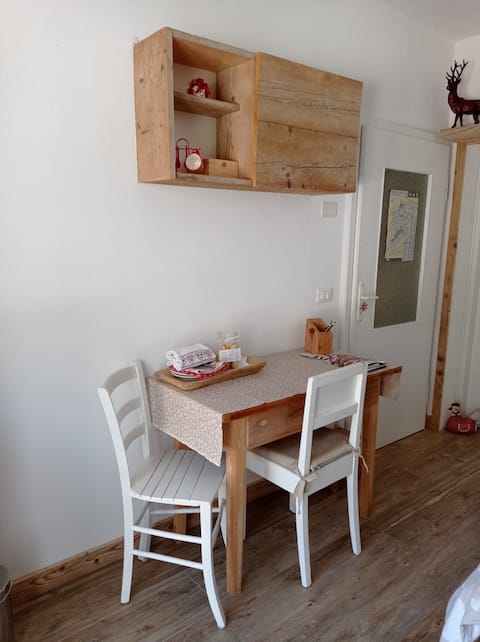 Pedibosco Bed surrounded by the Cadore woods