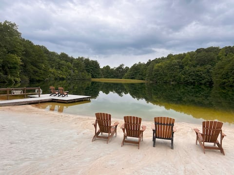 Tryon: Mountain Views, Lake & Hot tub