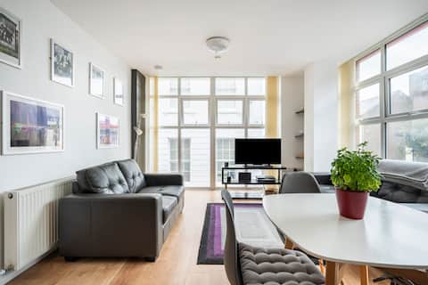 Top performing Airbnb: Apartment A in The Moor