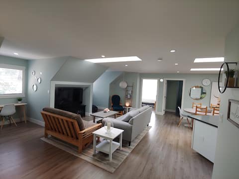 Top performing Airbnb: Peaceful Forest apartment close to ferry/beaches in Rutherford