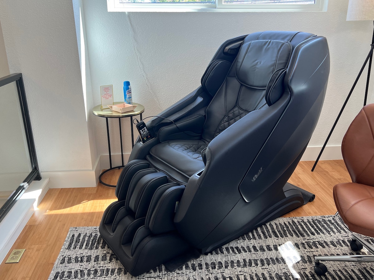 KING beds, Work Office, Sauna, Massage Chair &more