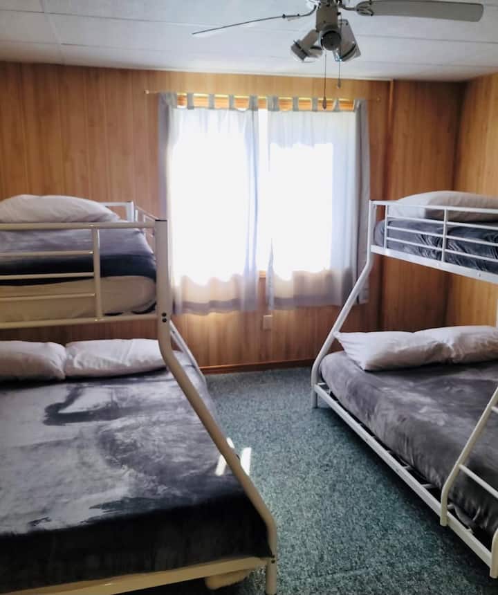 Bedroom 5, 2 bunk beds (2 doubles, 2 singles)