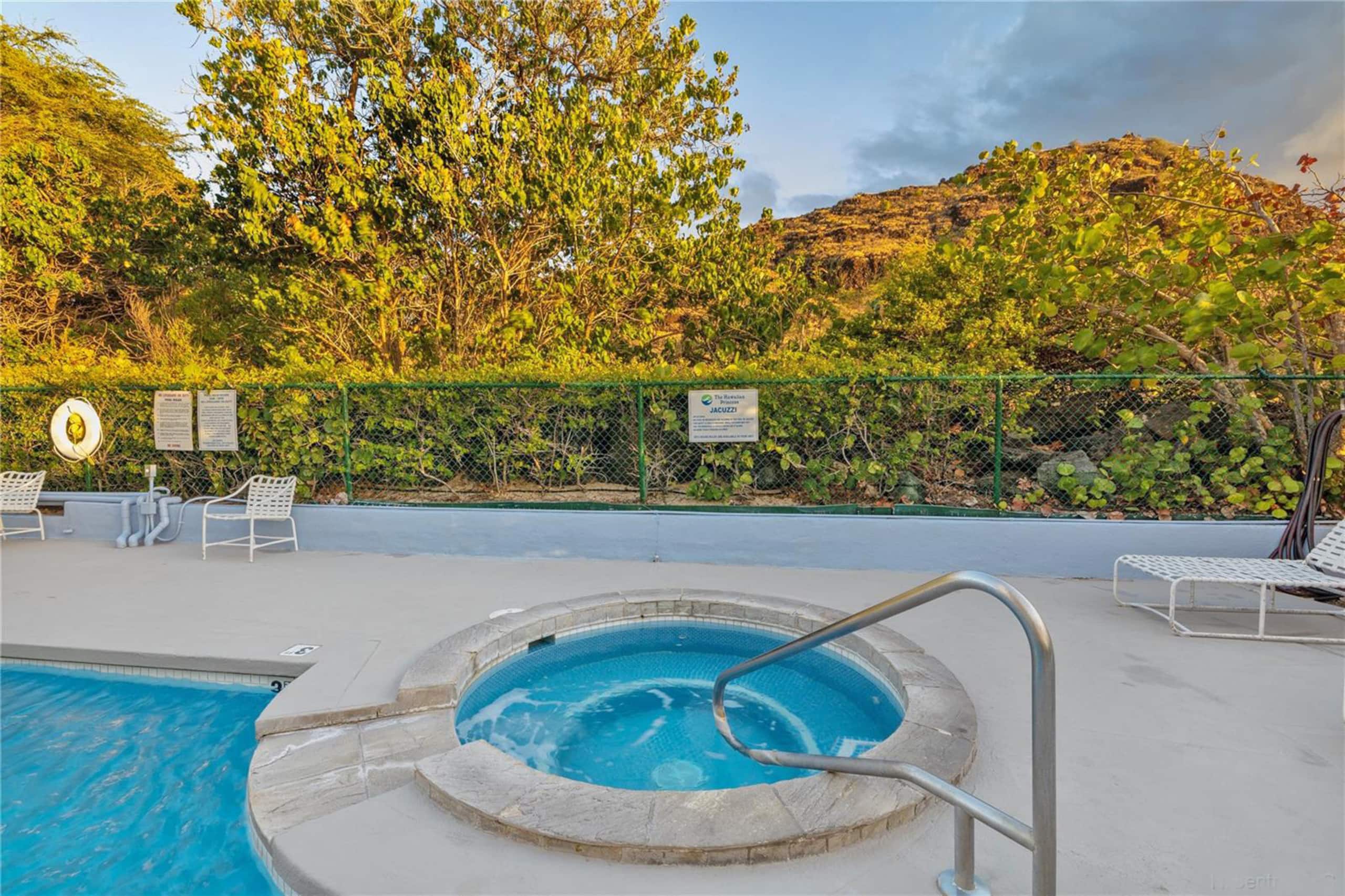 Condo in Waianae · ★4.97 · 1 bedroom · 1 bed · 1 private bath - Image 30