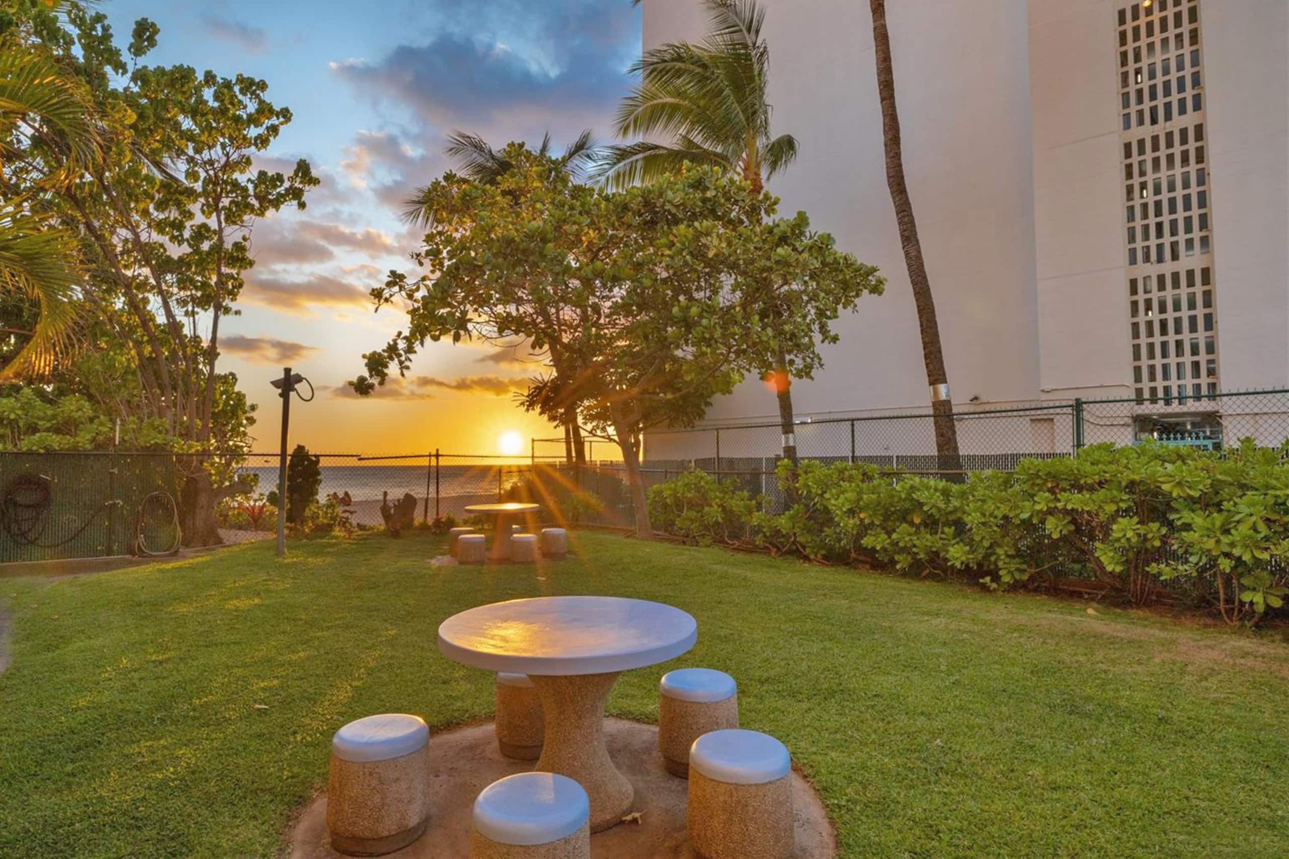 Condo in Waianae · ★4.97 · 1 bedroom · 1 bed · 1 private bath - Image 34