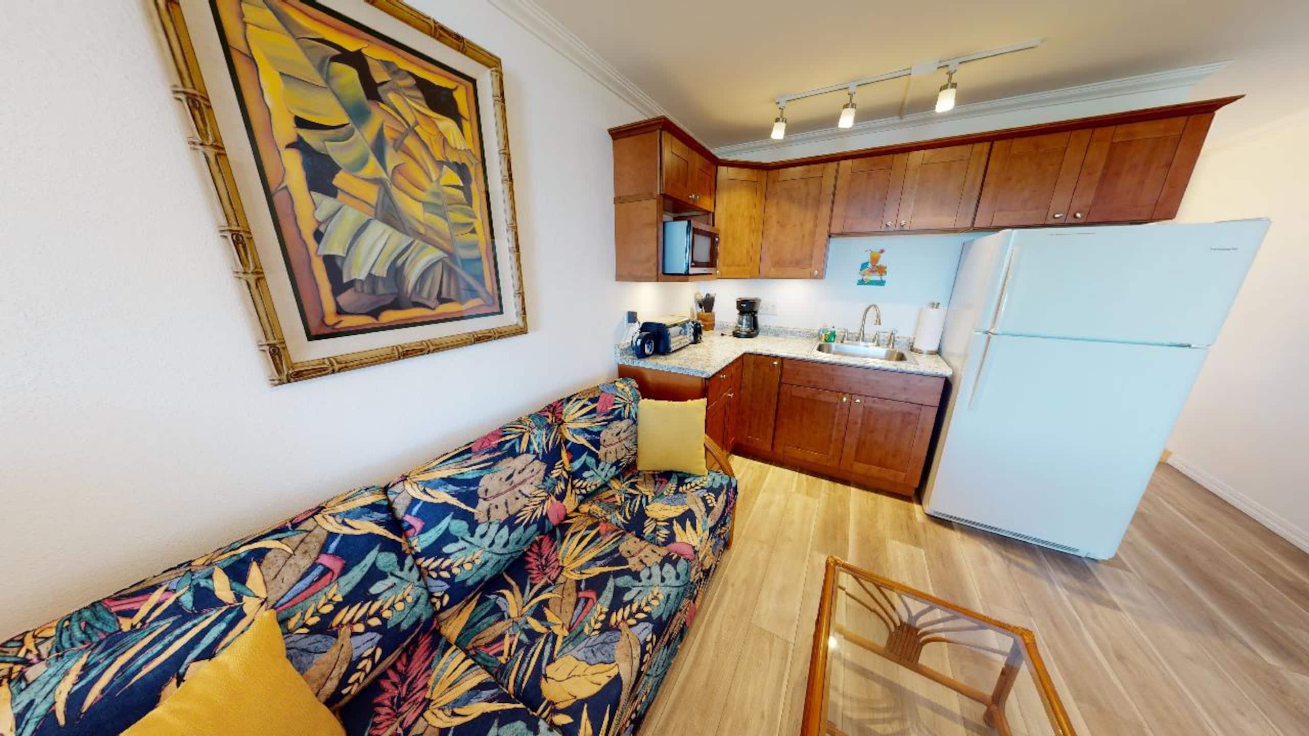 Condo in Kailua-Kona · ★4.89 · 1 bedroom · 2 beds · 1 private bath - Image 3