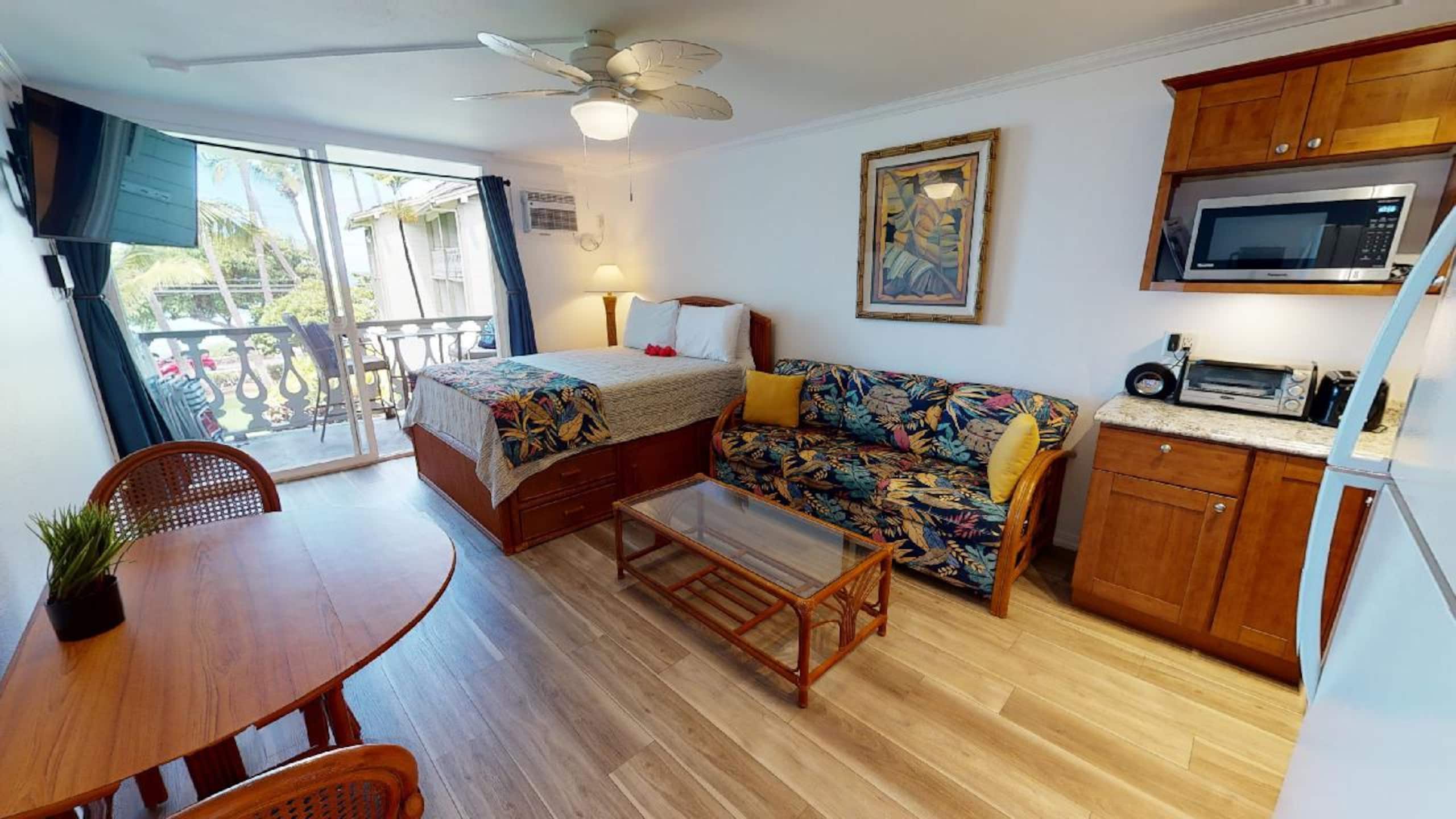 Condo in Kailua-Kona · ★4.89 · 1 bedroom · 2 beds · 1 private bath - Image 1