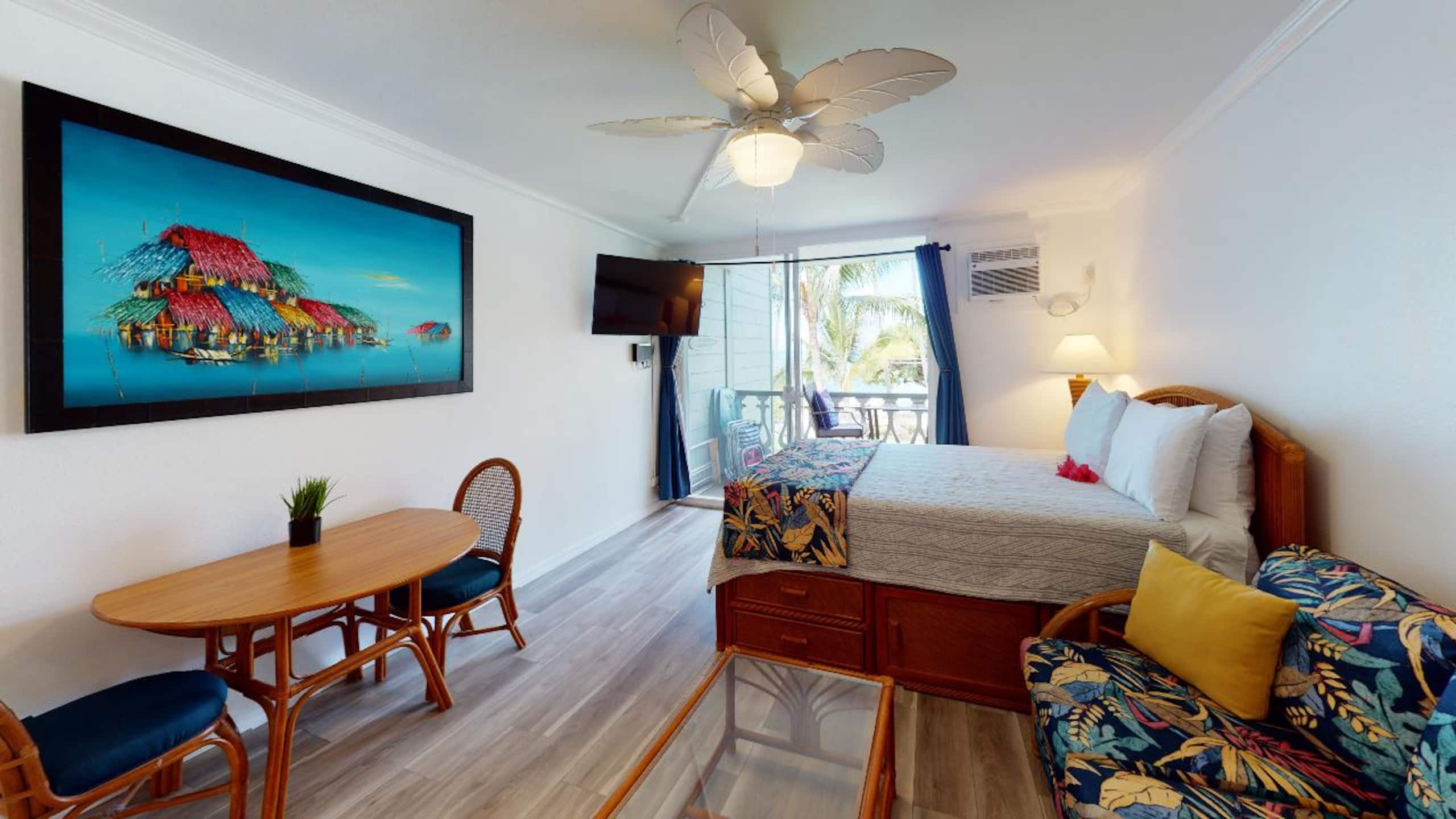 Condo in Kailua-Kona · ★4.89 · 1 bedroom · 2 beds · 1 private bath - Image 10