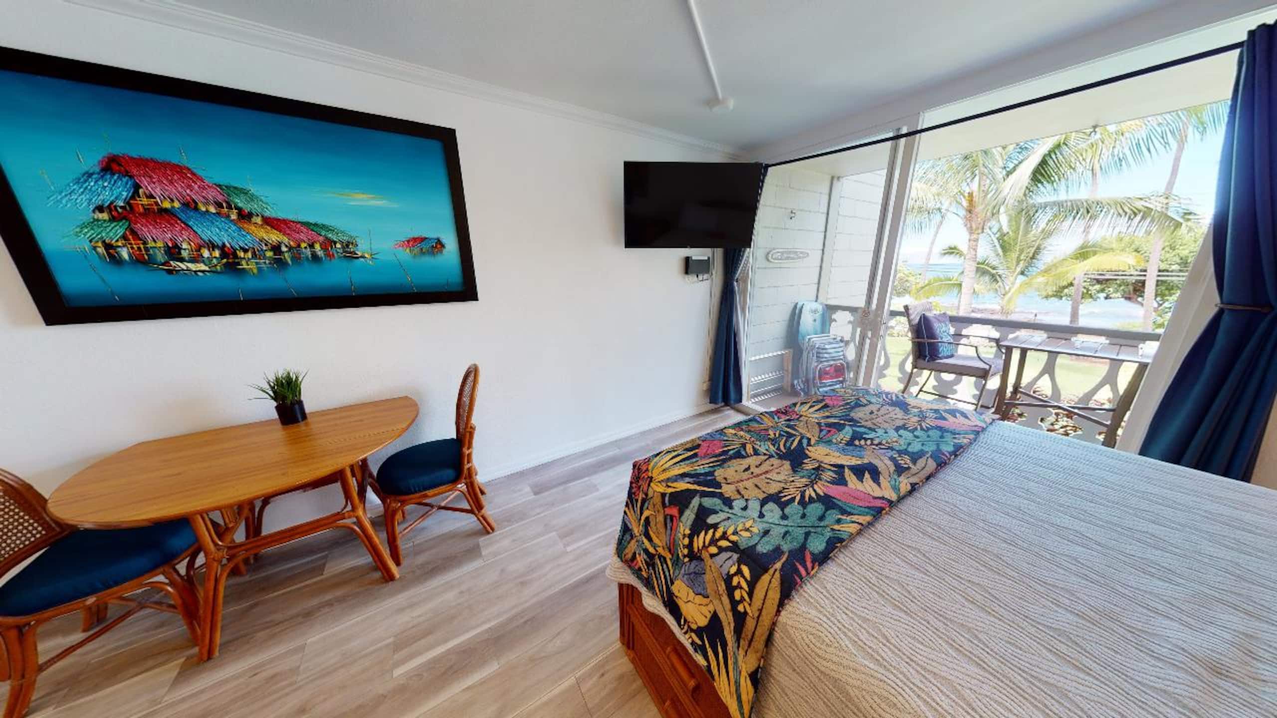 Condo in Kailua-Kona · ★4.89 · 1 bedroom · 2 beds · 1 private bath - Image 11