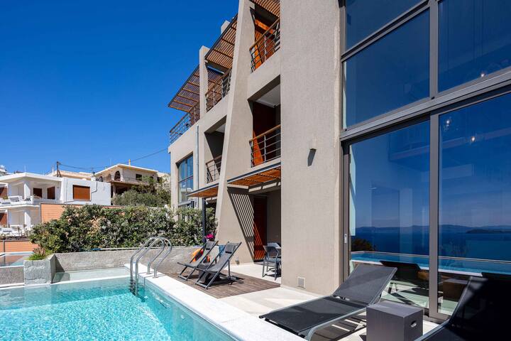 Omnia Villa II – Heated* pool & dazzling seaview! gallery image 4