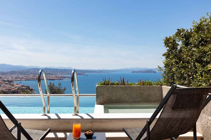 Omnia Villa II – Heated* pool & dazzling seaview! gallery image 2