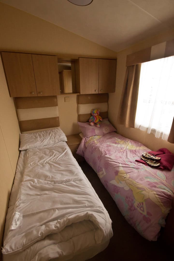 საძინებელი 3