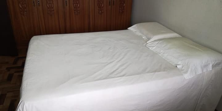 寝室2