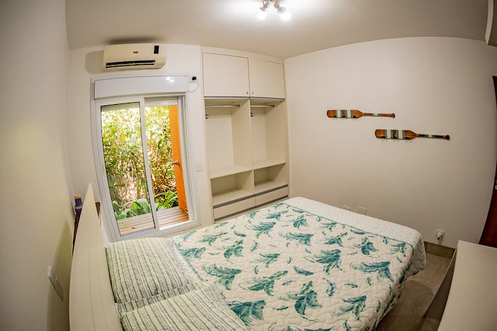 Bedroom with standard size double bed