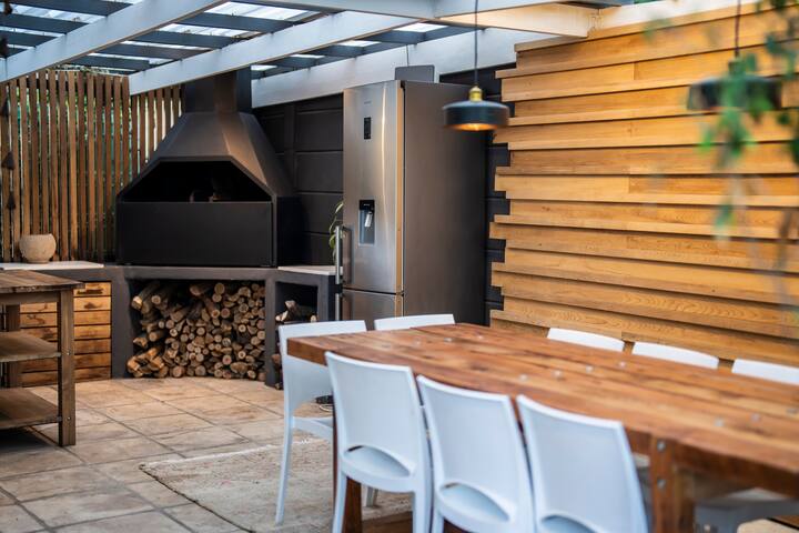 Stay in the Meadow gallery image 2