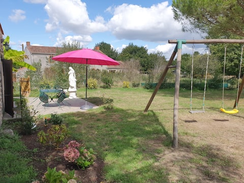 Country cottage with pool